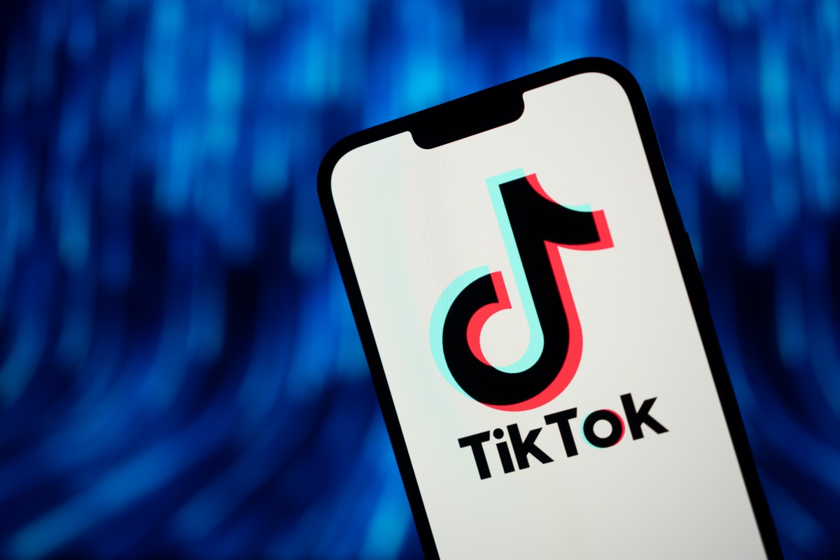 Federal Çalışanlar Artık İş Telefonlarına TikTok Yükleyebilir: Güvenlik Politikalarında Değişiklik