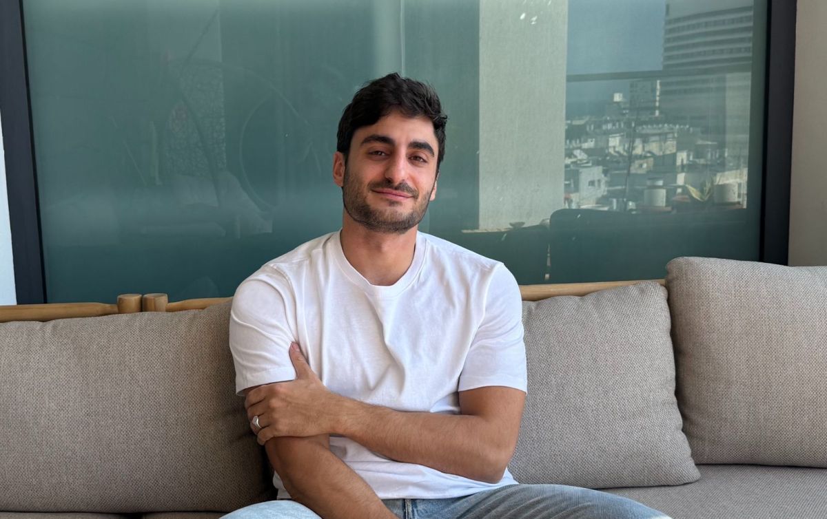 Base44’in Kendi Yapay Zeka Modelini Piyasaya Sürmesi: AI Startupları Neden Kendilerine Özgü Modeller Geliştiriyor?