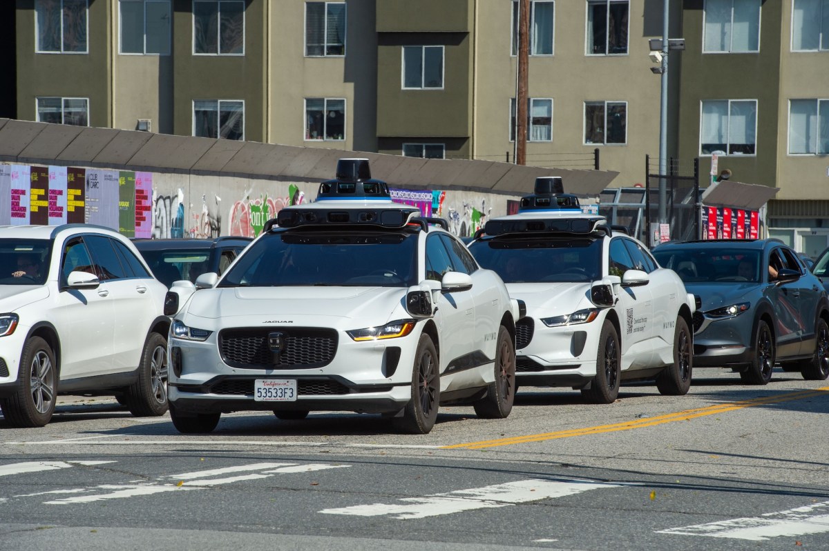 San Francisco'da Robotaksiler İçin Sıkı Kurallar Çağrısı: Waymo Trafik Fiyaskosundan Sonra