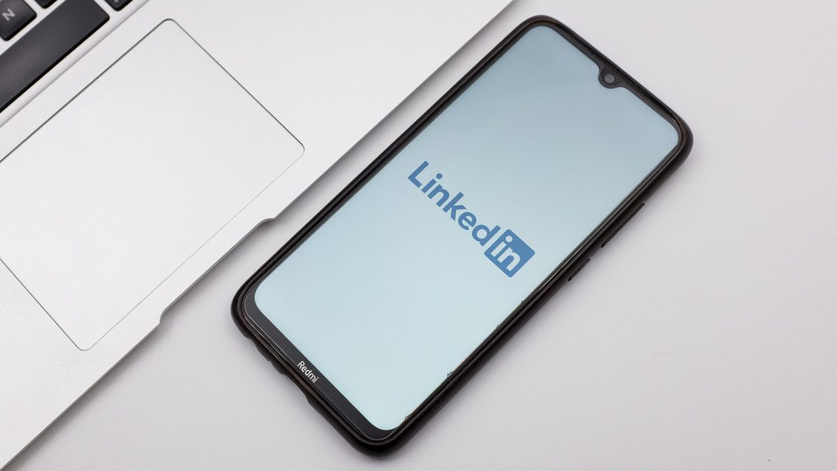 LinkedIn’de Düşük Kaliteli AI Ürünü ‘Slop’ Rapor Etme Düğmesi