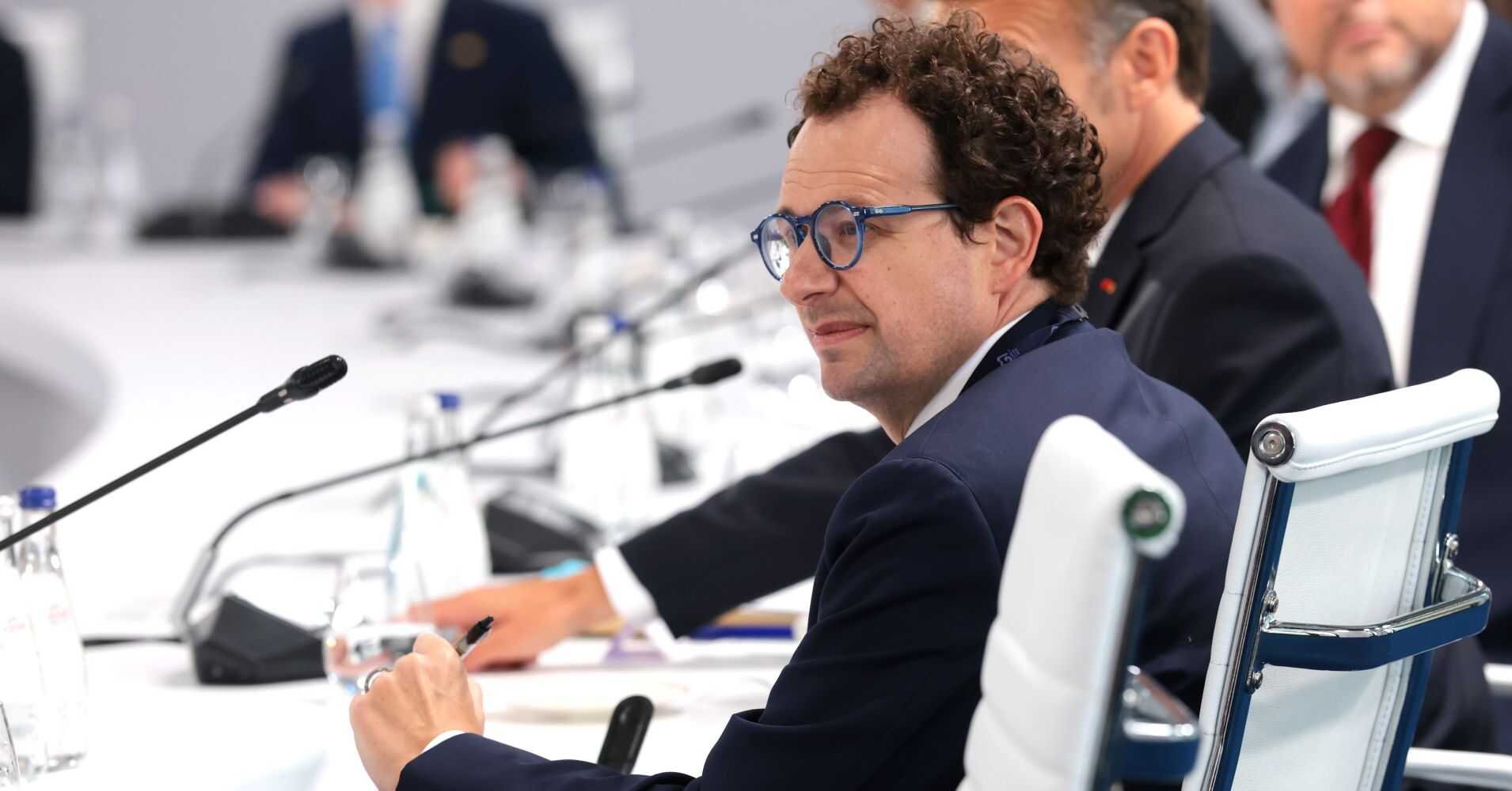 G7 Zirvesinde ABD Liderliğindeki Uluslararası Yapay Zekâ Koalisyonu Önerisi